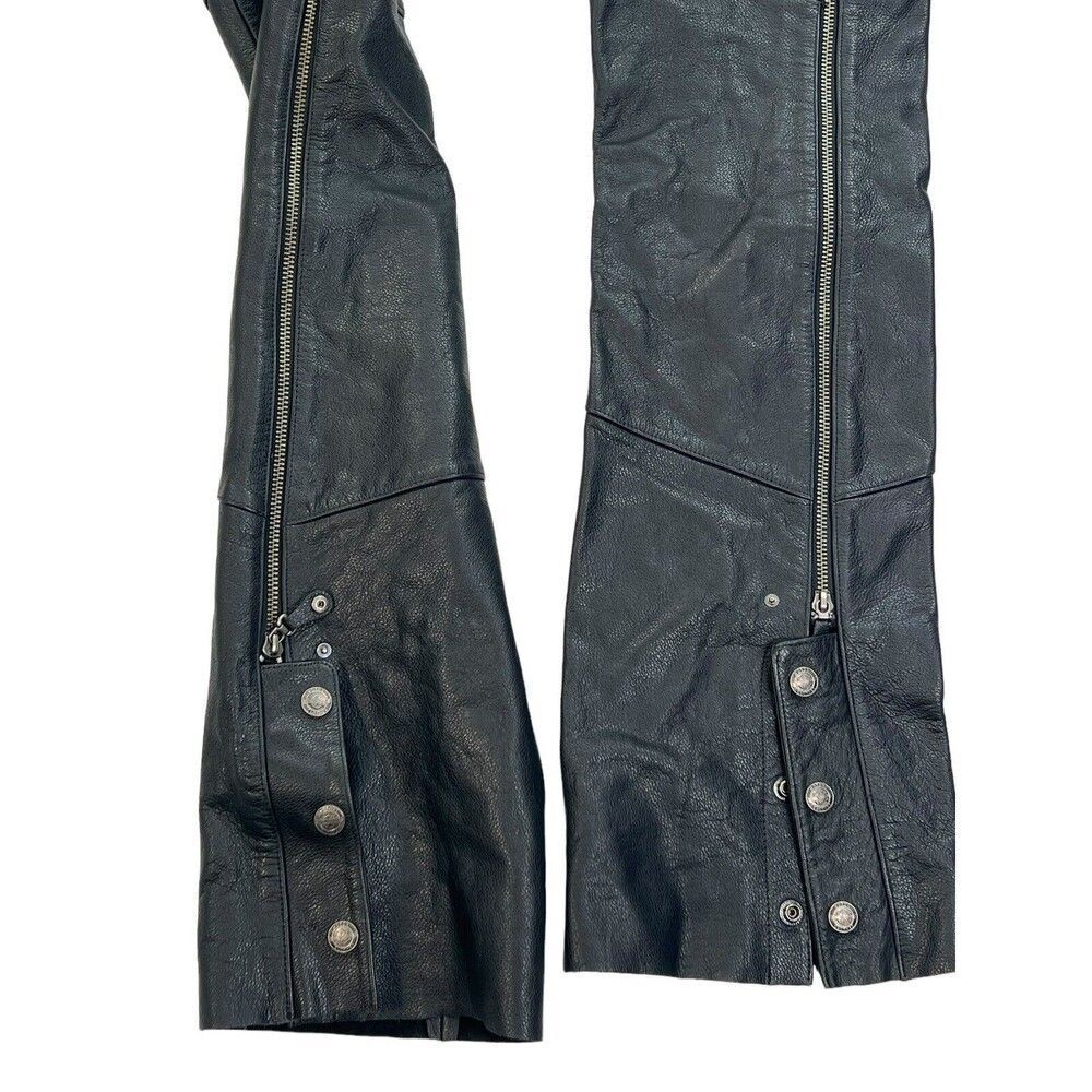 Re-Poshing✨️✨️Harley-Davidson Women's Genuine Leather Motorcycle Chaps - Picture 13 of 15